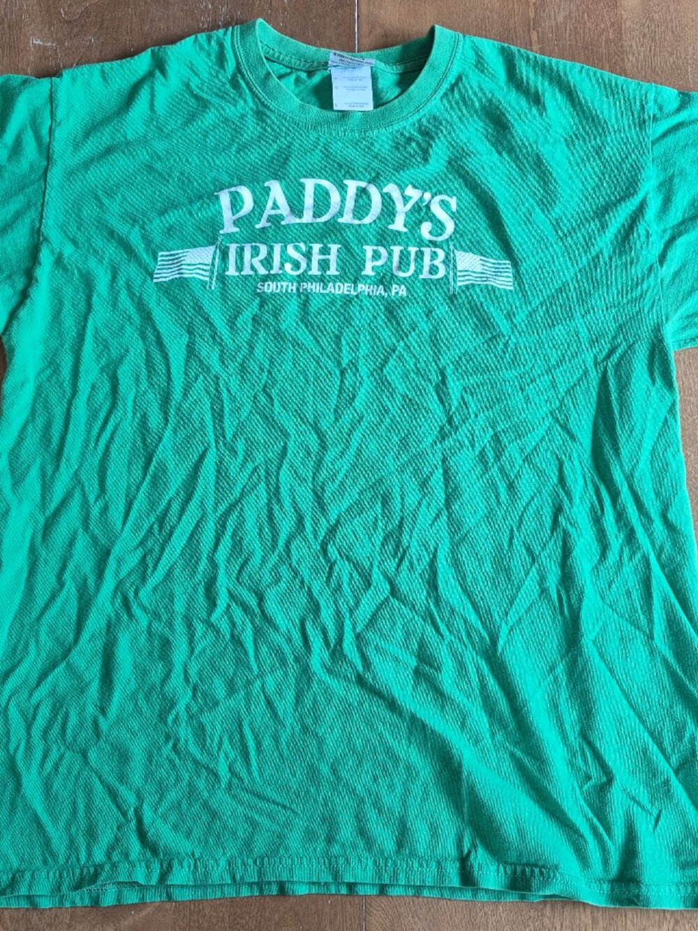 Paddy's pub green shirt Men  Large